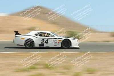 media/Jun-01-2025-CalClub SCCA (Sun) [[eae223c5dd]]/Group 6/Qualifying/
